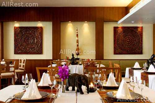 Le Meridien Phuket Beach Resort 40